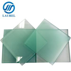 Vidro gravado com ácido transparente